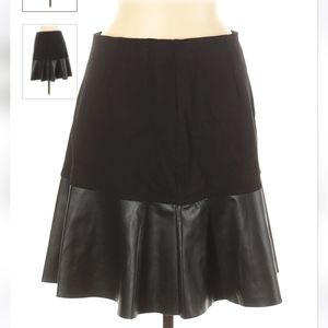 NWTs CAbi Chelsea Chic 3405 Flip Skirt